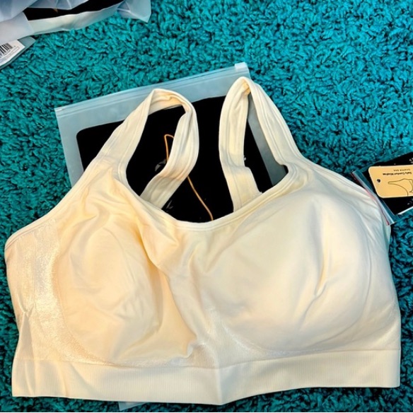 True Kind Shaper Wireless Bra Brand New Xl Beige